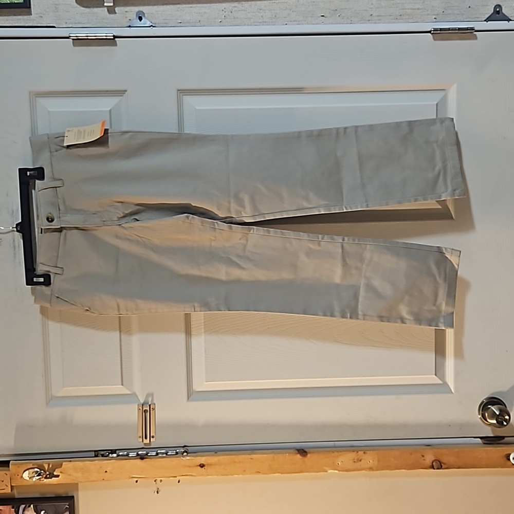 FRENCH TOAST GIRLS STRAIGHT LEG KHAKI UNIFORM PANTS: NEW WITH TAGS: SIZE 14
